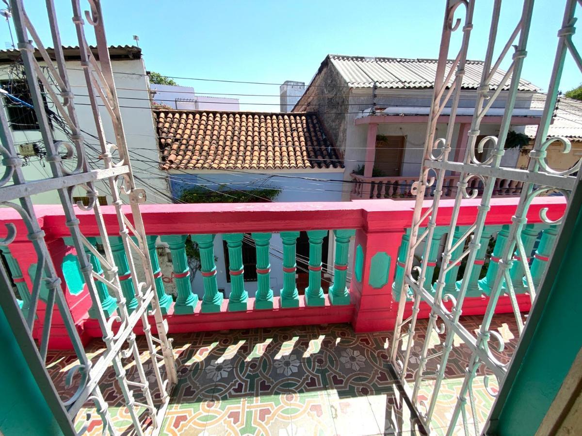 La Buleka Hostel Cartagena Bagian luar foto