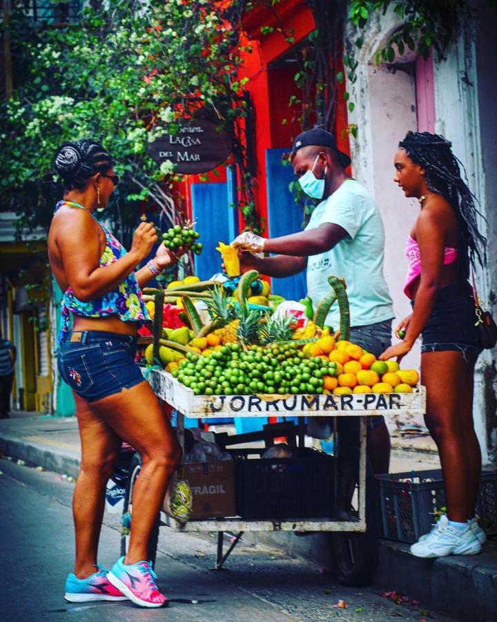 La Buleka Hostel Cartagena Bagian luar foto