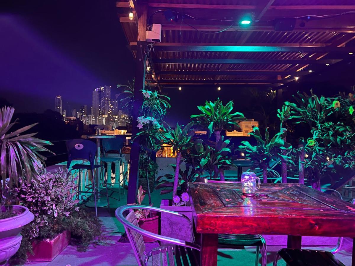 La Buleka Hostel Cartagena Bagian luar foto
