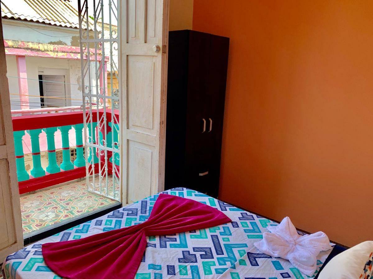 La Buleka Hostel Cartagena Bagian luar foto